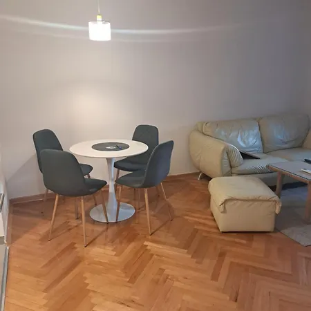 Avenue Flat Appartamento Mostar